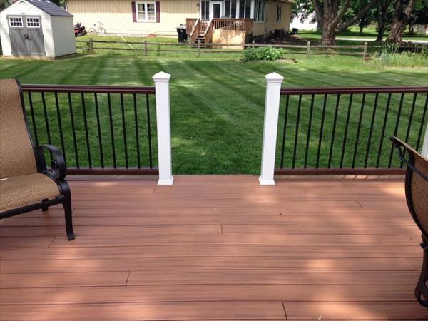 Transcend rail with aluminum balusters