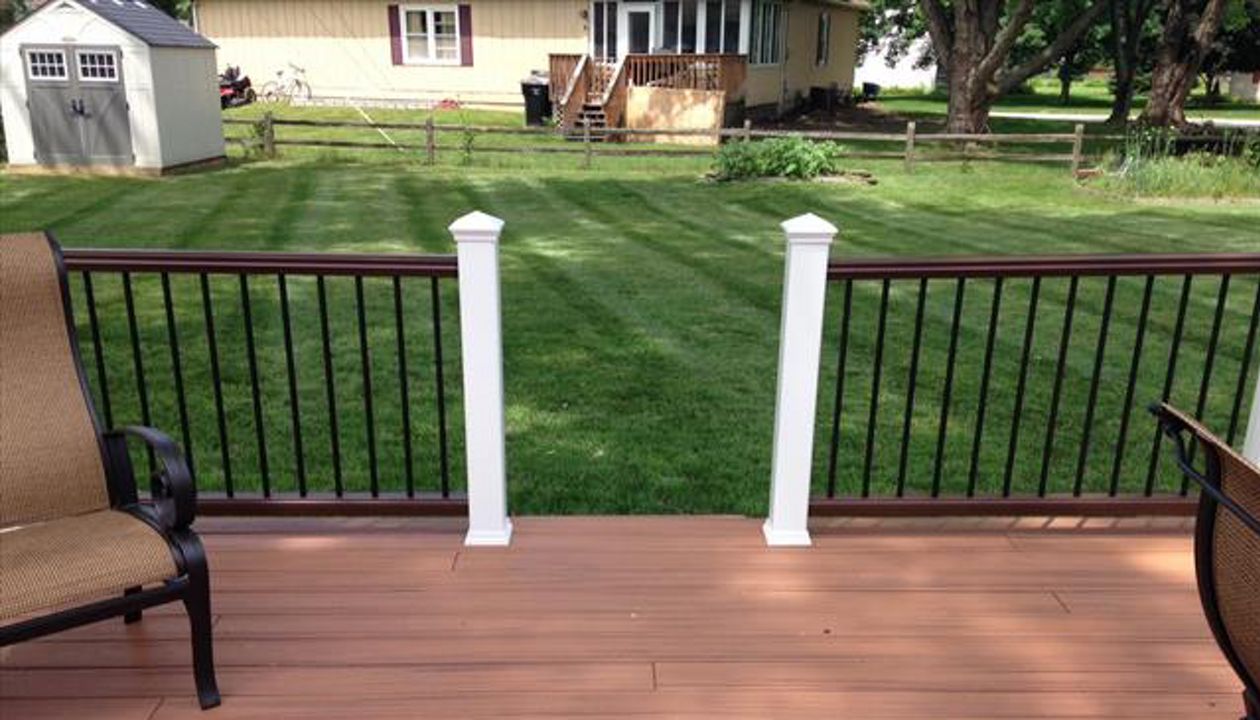 Transcend rail with aluminum balusters
