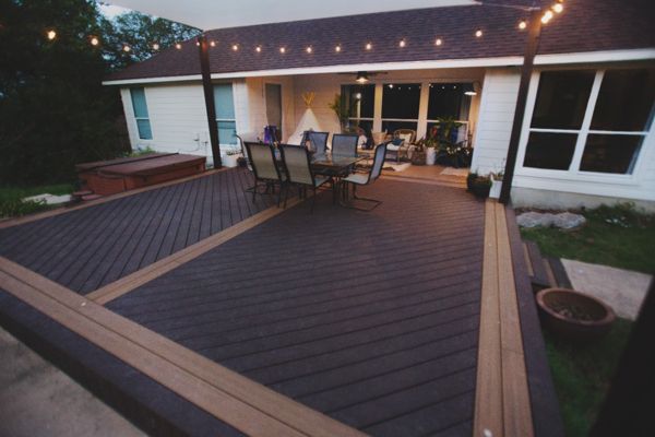 Trex Select Woodlawn Brown with Havana Gold Border