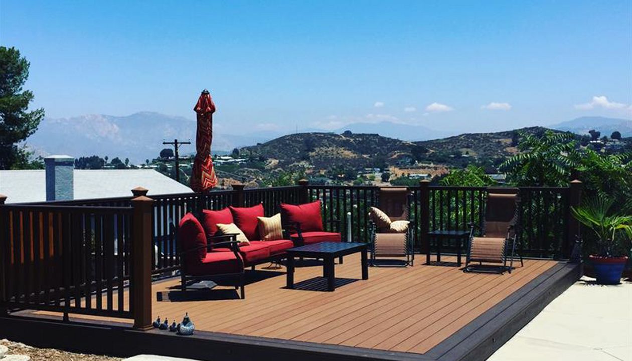 Tiki Torch with Vintage Lantern Border and Transcend Railing