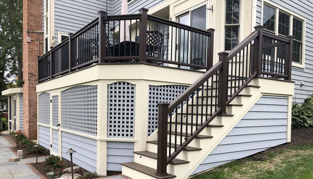 TREX decking and rails with custom lattice