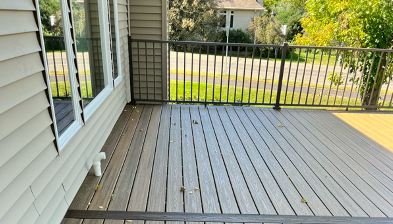 Two-Tone, picture framed, Low maintenance, Trex composite decking, aluminum railing, Rochester, MN area, built by Schmidt Carpentry LLC