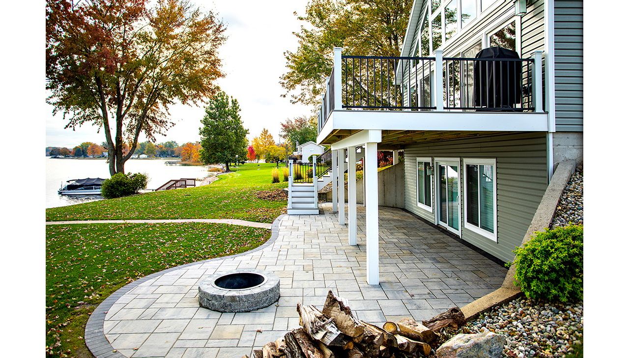Peg Ryan's lake deck