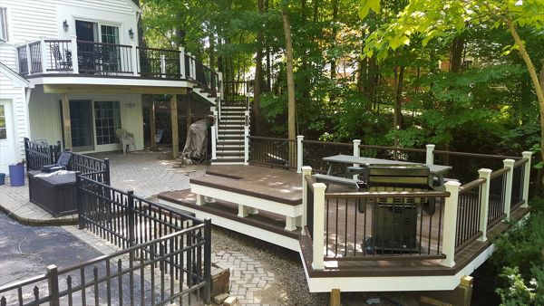 Trex wooded backyard facade