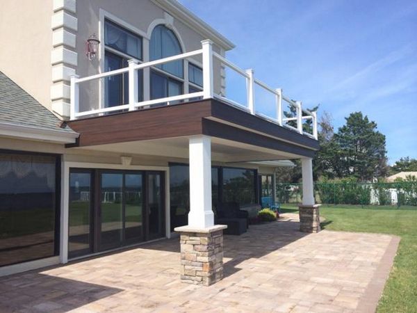 Bayport Secong Floor deck with Drainage system