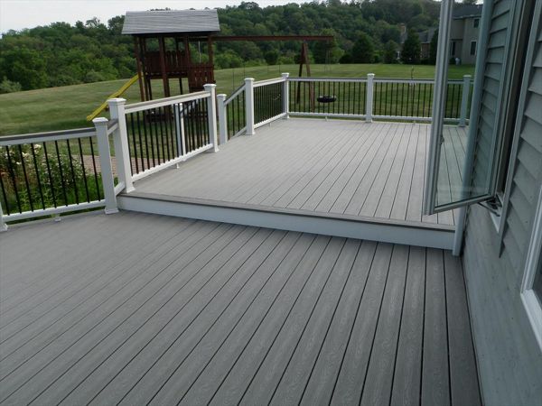 Trex Transcend Gravel Path Decking, White Transcend Railing