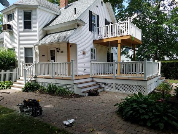 Privacy lattice under deck