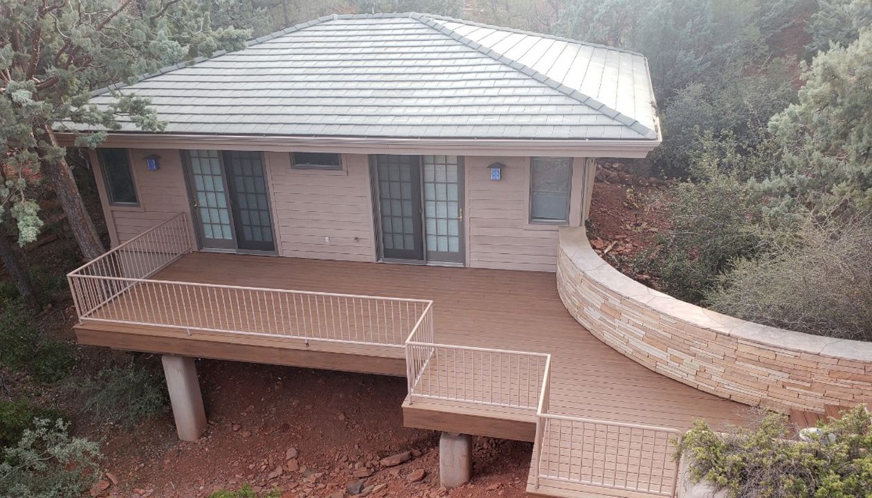 "Tiki Torch" with custom steel rail - Sedona casita