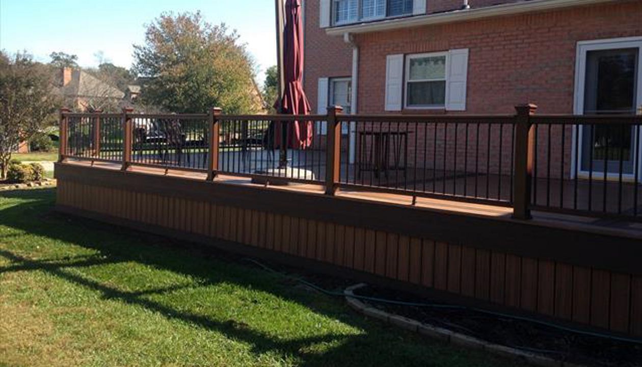 Nice Trex deck, greater Knoxville area, TN