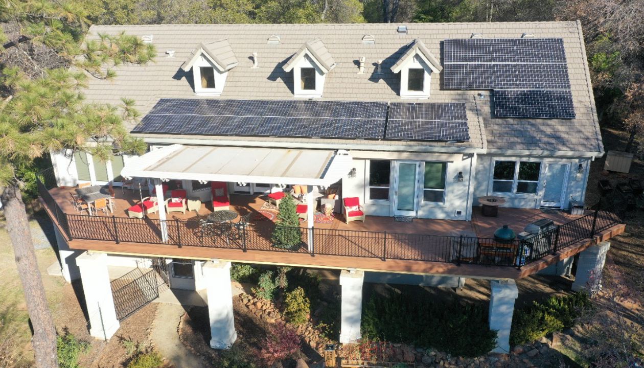 Trex Transcend Tiki Torch Decking in Meadow Vista, CA