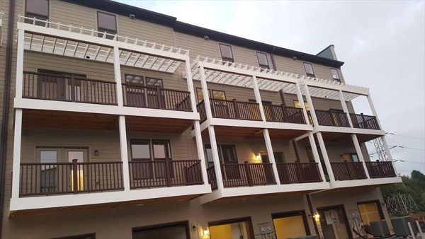 Trex Transcend Vintage Lantern Railing