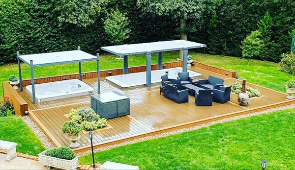 "Arbordeck's Award Winning Decking in 2020" for the category of "Best Trex Commercial Deck" in St George's hill , England UK