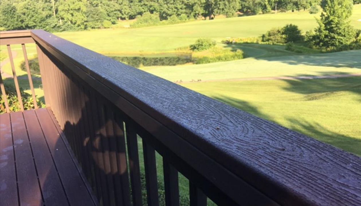 Trex Transcend Vintage Lantern deck board cap provides a great space to rest your hand or use as a guide with no splinters.