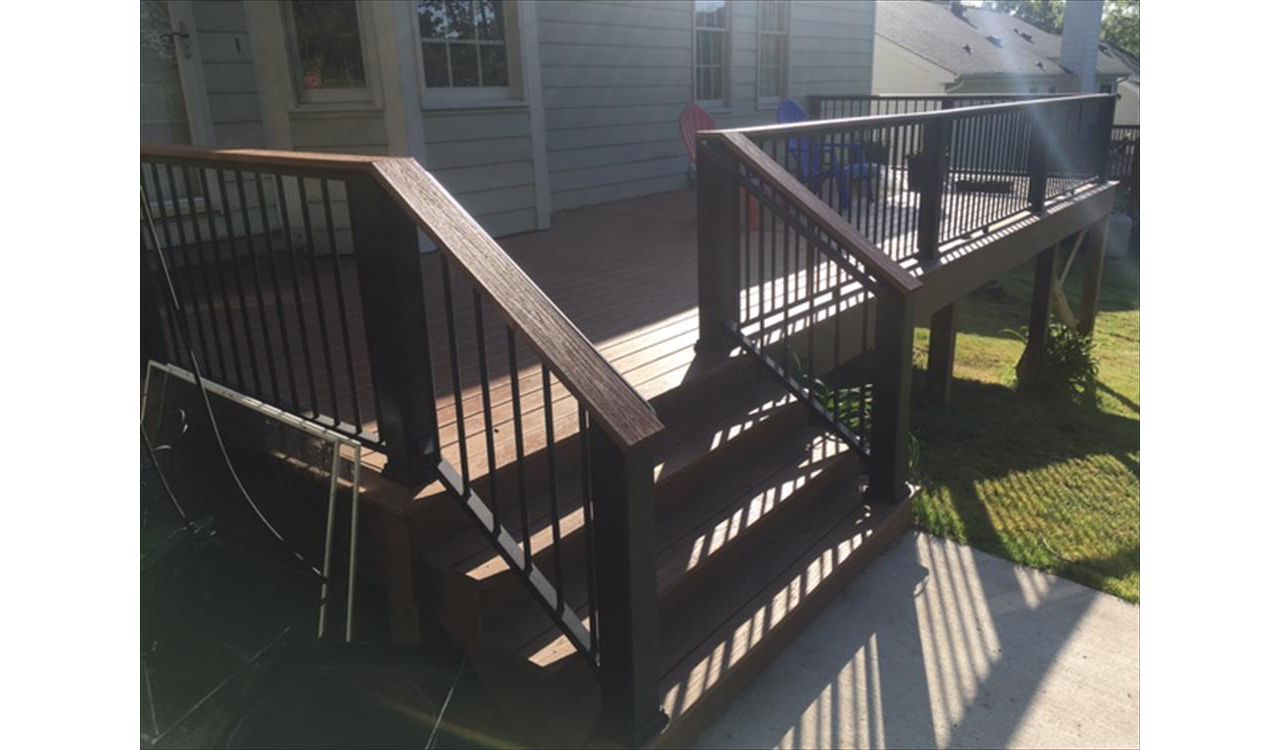 Trex Transcend stairs provide a welcome entrance to this great outdoor living space