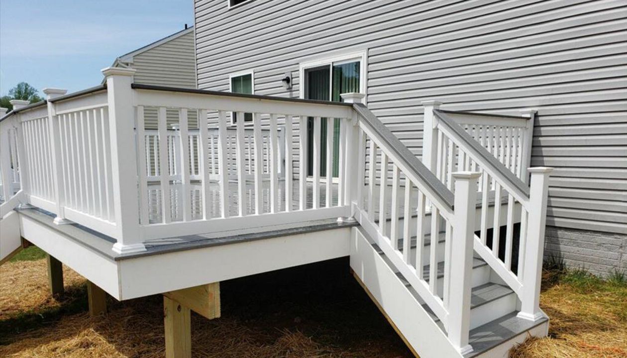 Trex Select- Pebble Grey