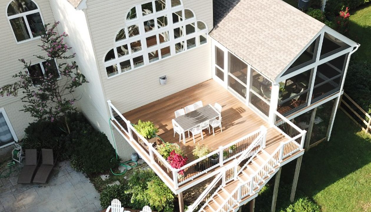 Trex Transcend Havana Gold Multi-level Deck and Screened Porch