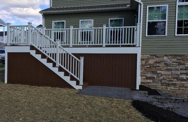 Saddle Brown Deck and Skirt with Classic White Transcend Raling