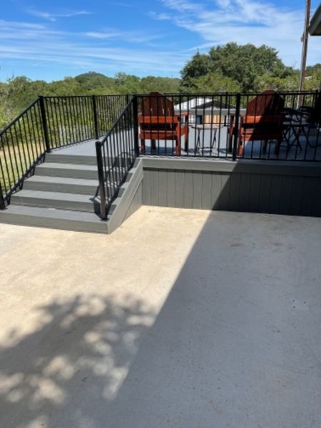 Enhanced basics clamshell