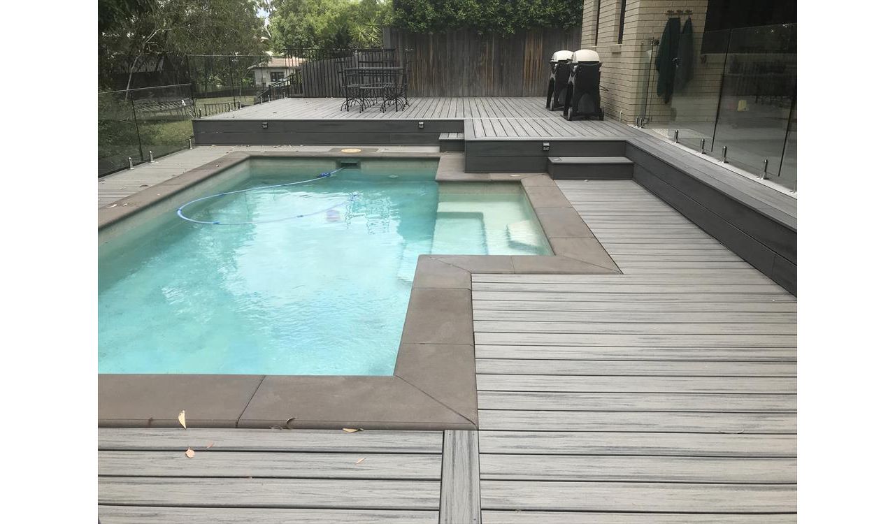 Kenmore pool deck