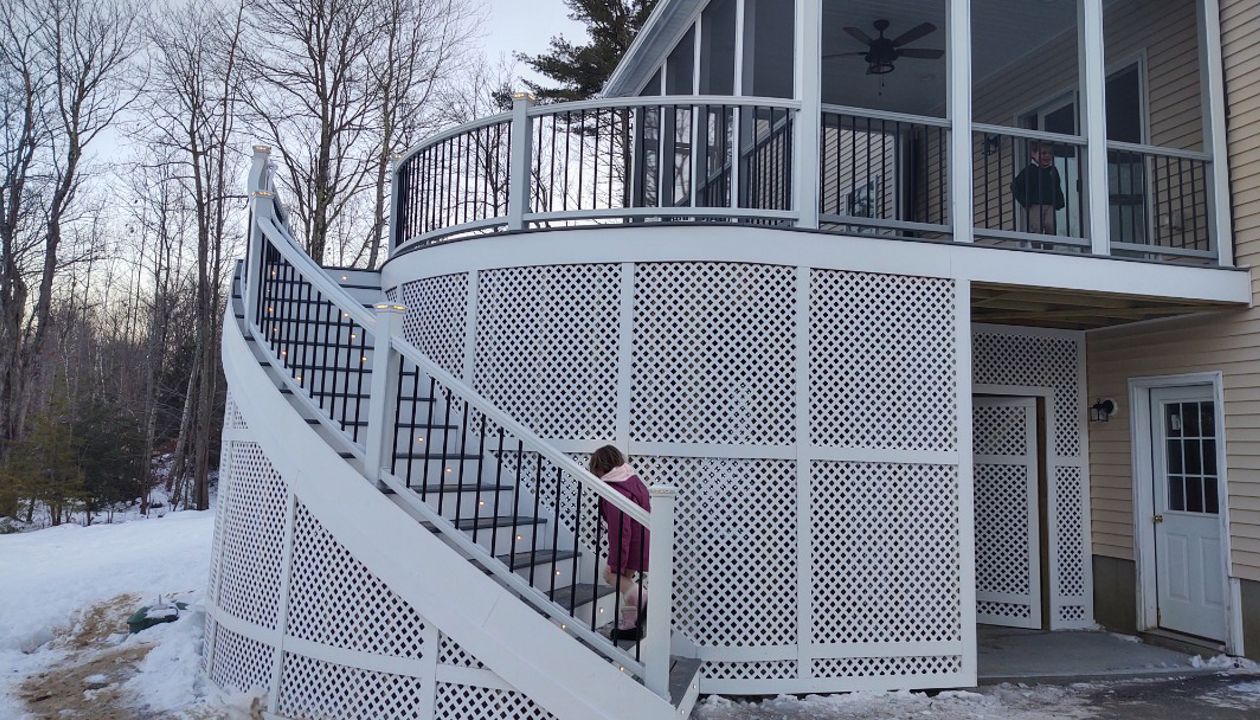 Pebble Grey curved stairs 2022