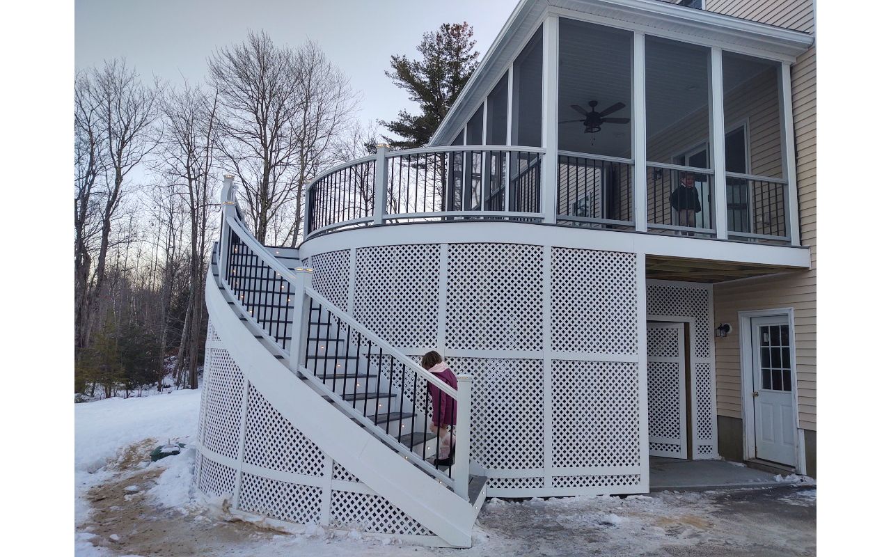 Pebble Grey curved stairs 2022
