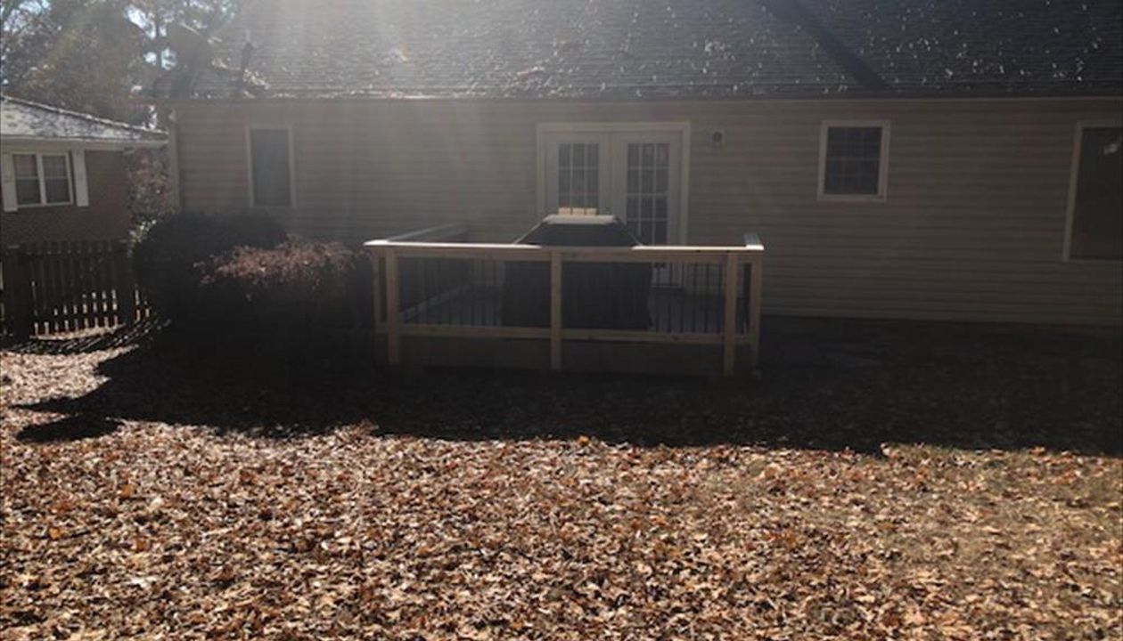 Trex Enhance Naturals Rocky Harbor deck in Durham, NC