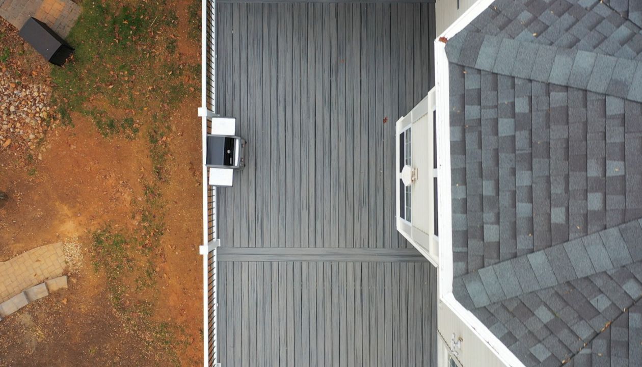 Trex Transcend Island Mist with Select Railing - Charlottesville