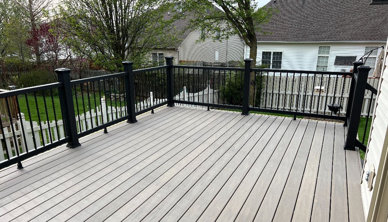 20x16 Biscayne Black Rail