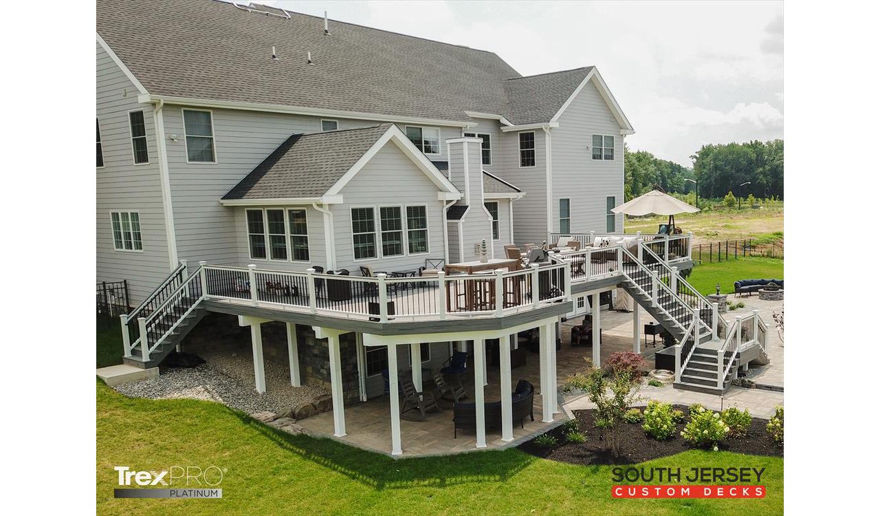 Trex Island Mist decking and railing in Moorestown NJ