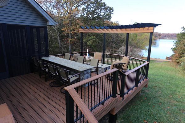 Trex Transcend Deck with Custom Pergola