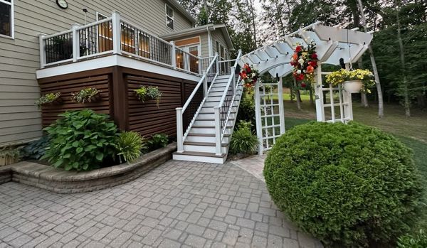 Precision Deck and Patio Gallery Photo 15
