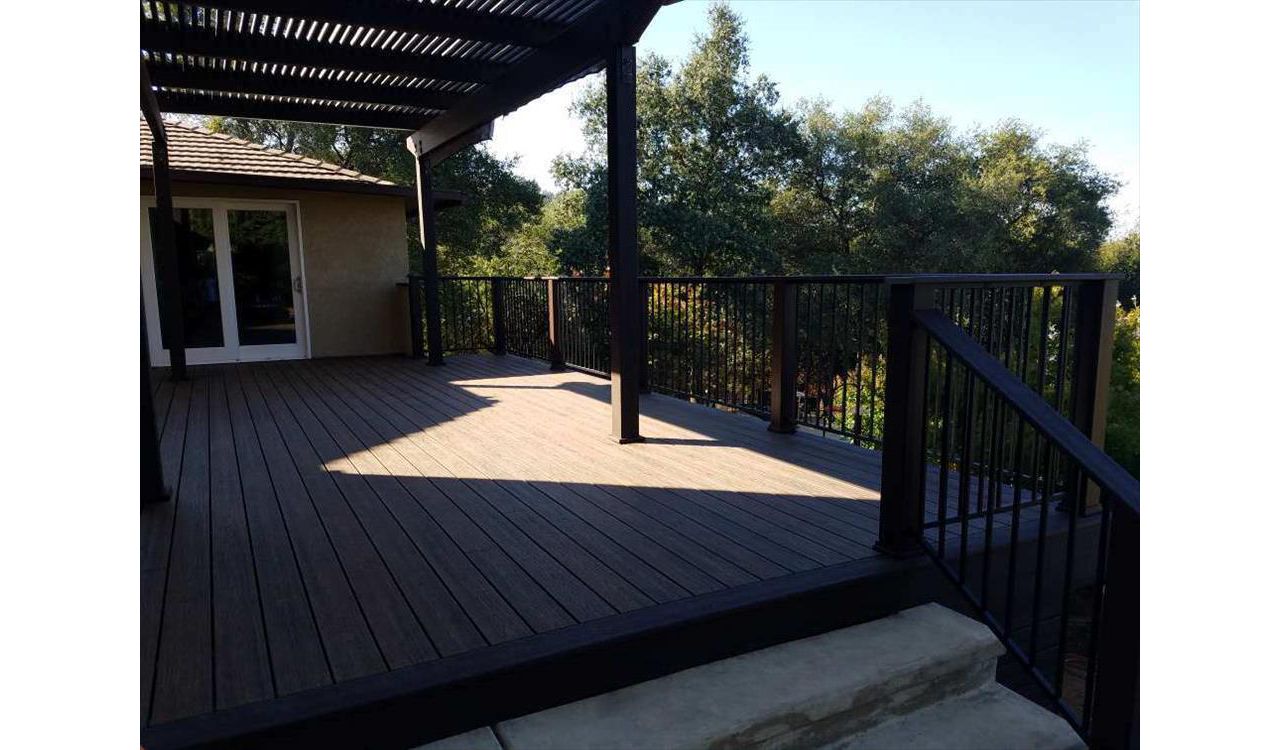 Trex Transcend Spiced Rum Deck - El Dorado Hills, CA - Folsom, CA - Placerville, CA