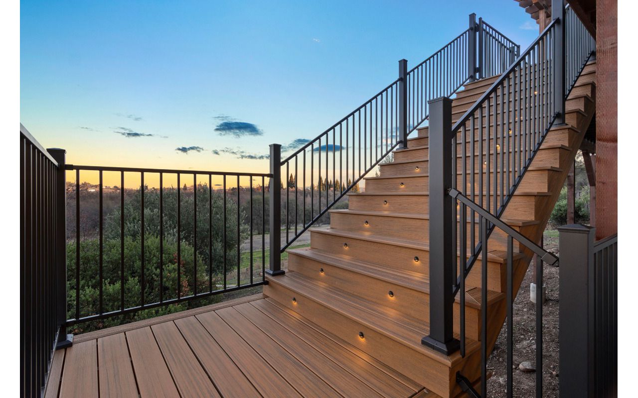 Havana Gold, Stone Ridge full wrap stairs