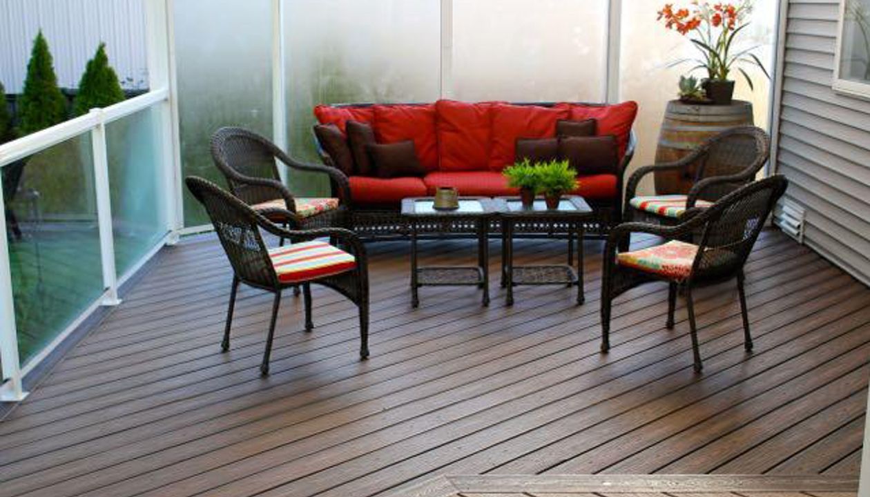 Spiced Rum with Lava Rock boarder/Clearview Wa.