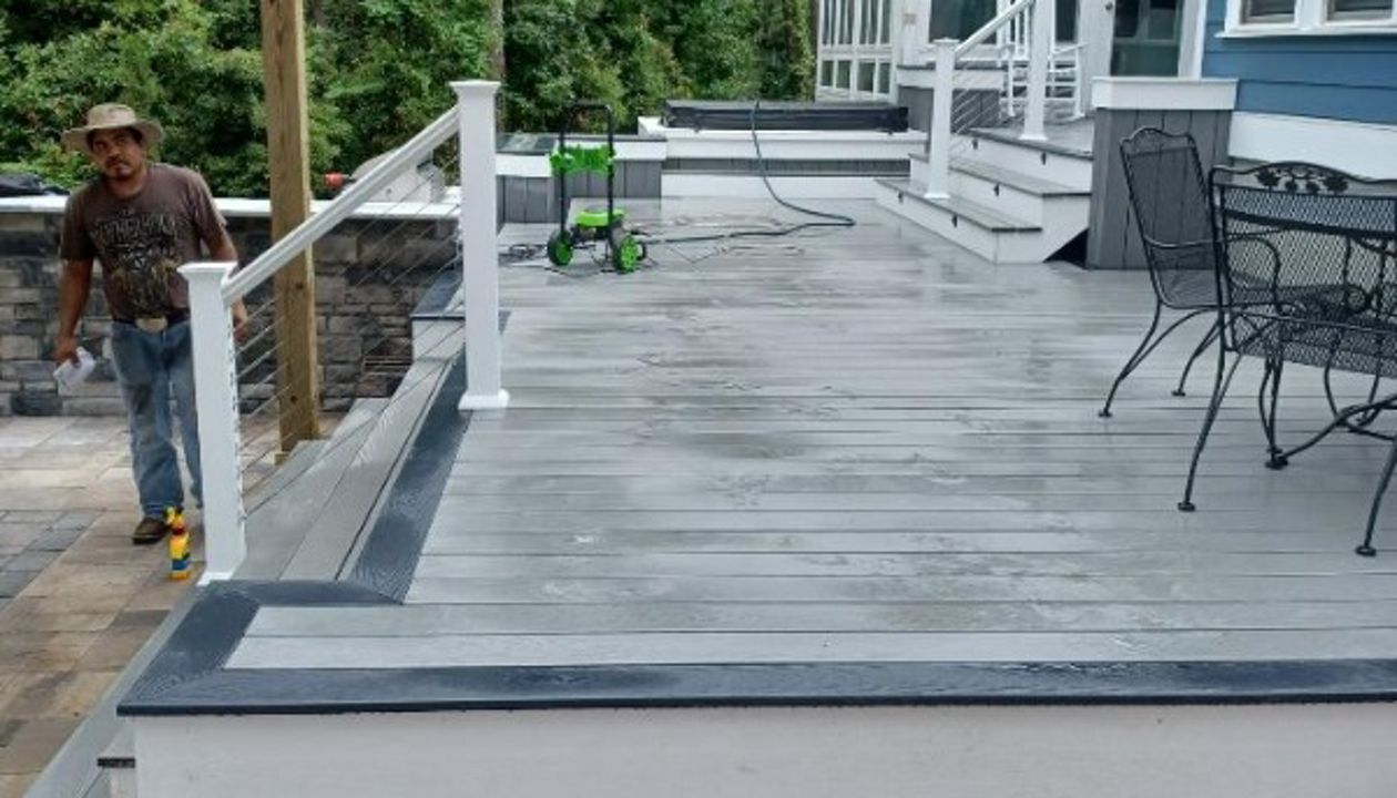 Exquisite new Trex Select Pebble Grey deck with Winchester Grey picture frame in St. James, NC!