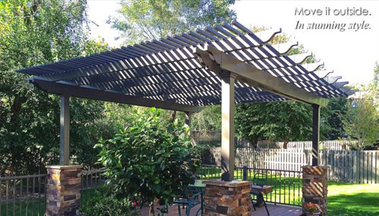 Trex Transcends Deck, Pergola, Brick Oven, Ames