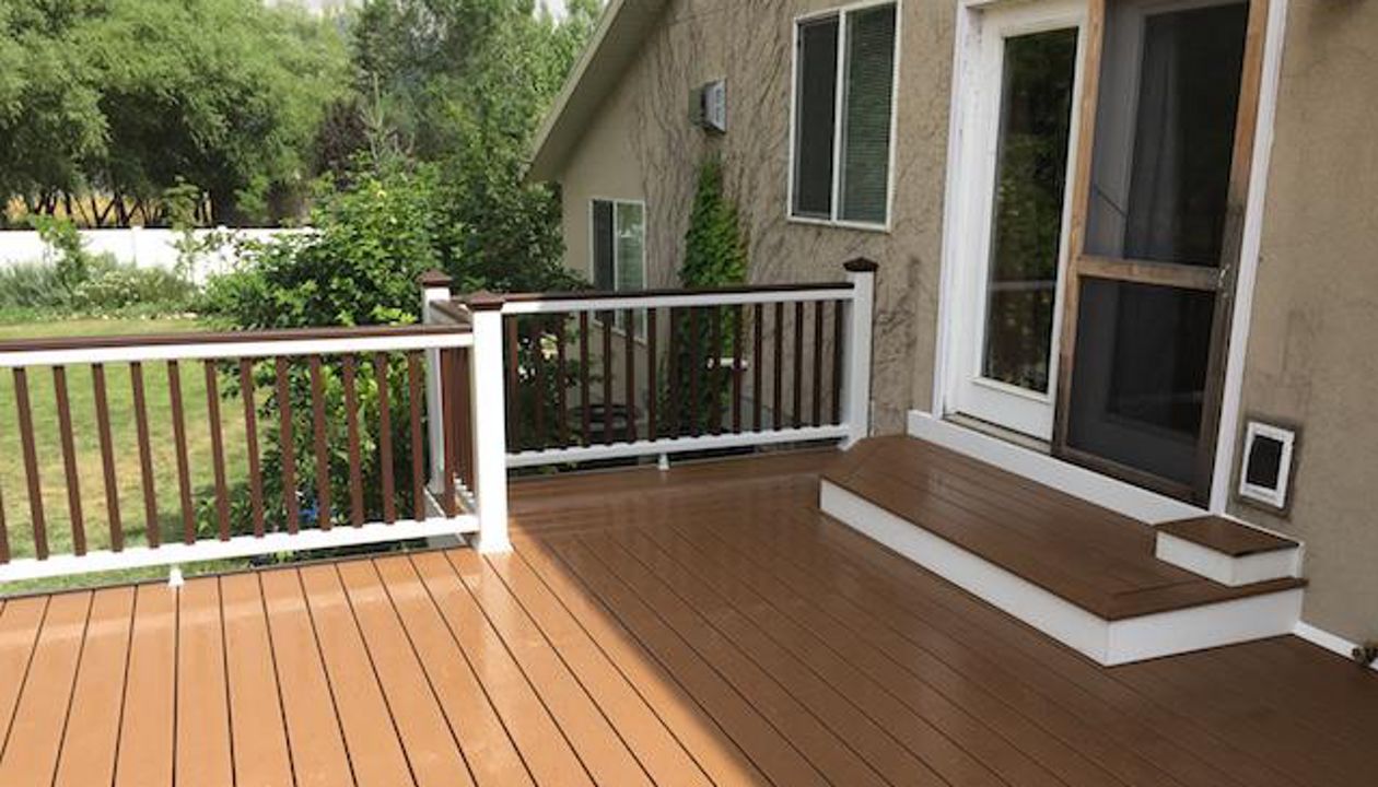 tree house decking classic white facia trex transcend rail with cap