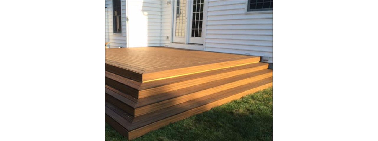 TREX PLATFORM DECK