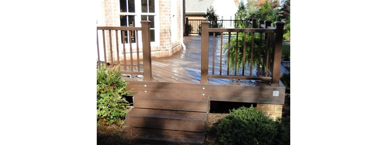 Trex Transcend Lava Rock Deck with Vintage Lantern Railings