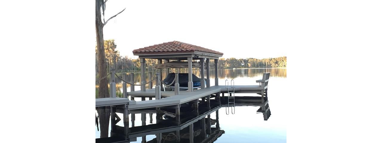 Trex Gravel Path Dock located in Isleworth (Windermere, FL)