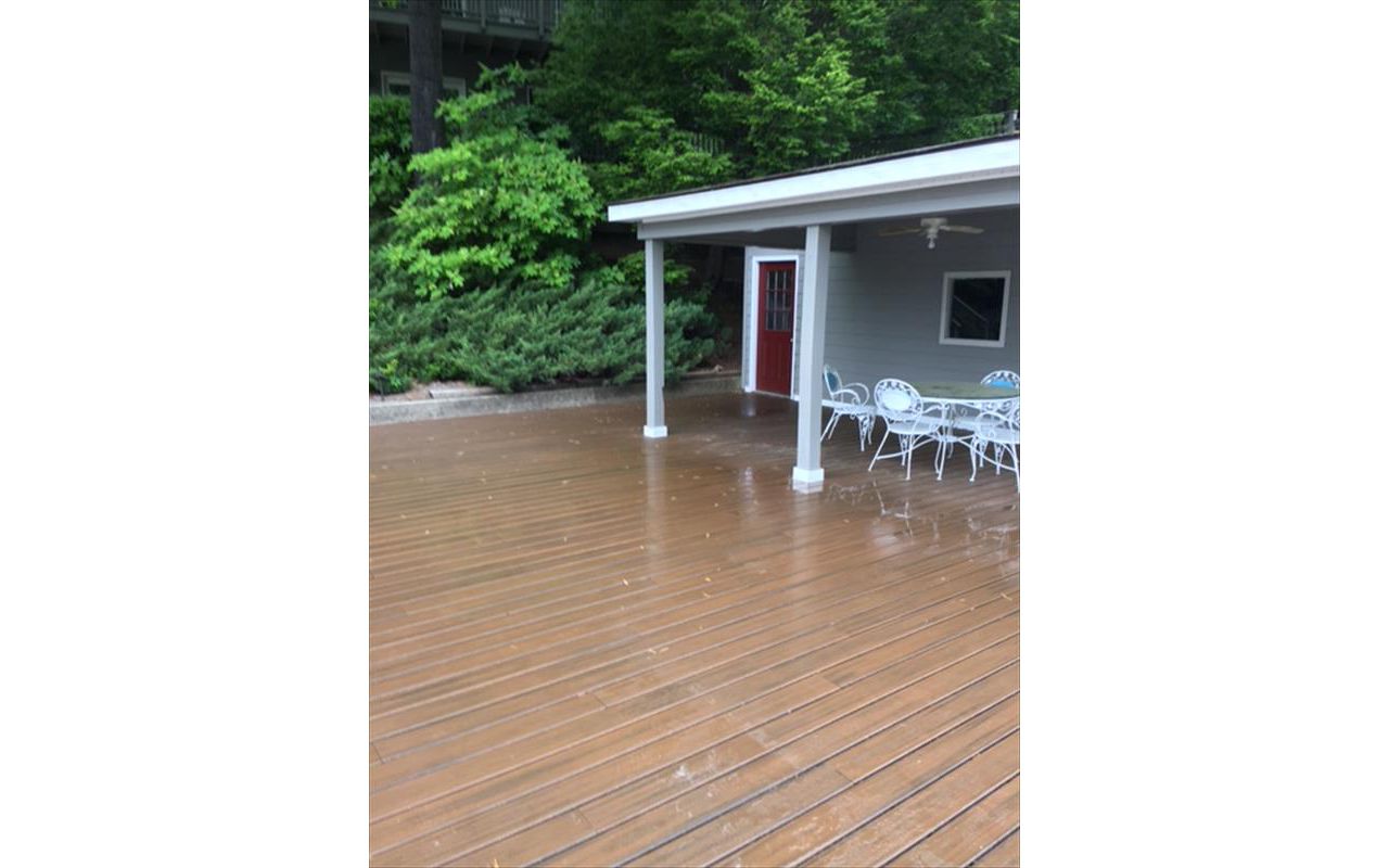 Trex Transcend Spiced Rum provides safe surface for by the water with no splinters