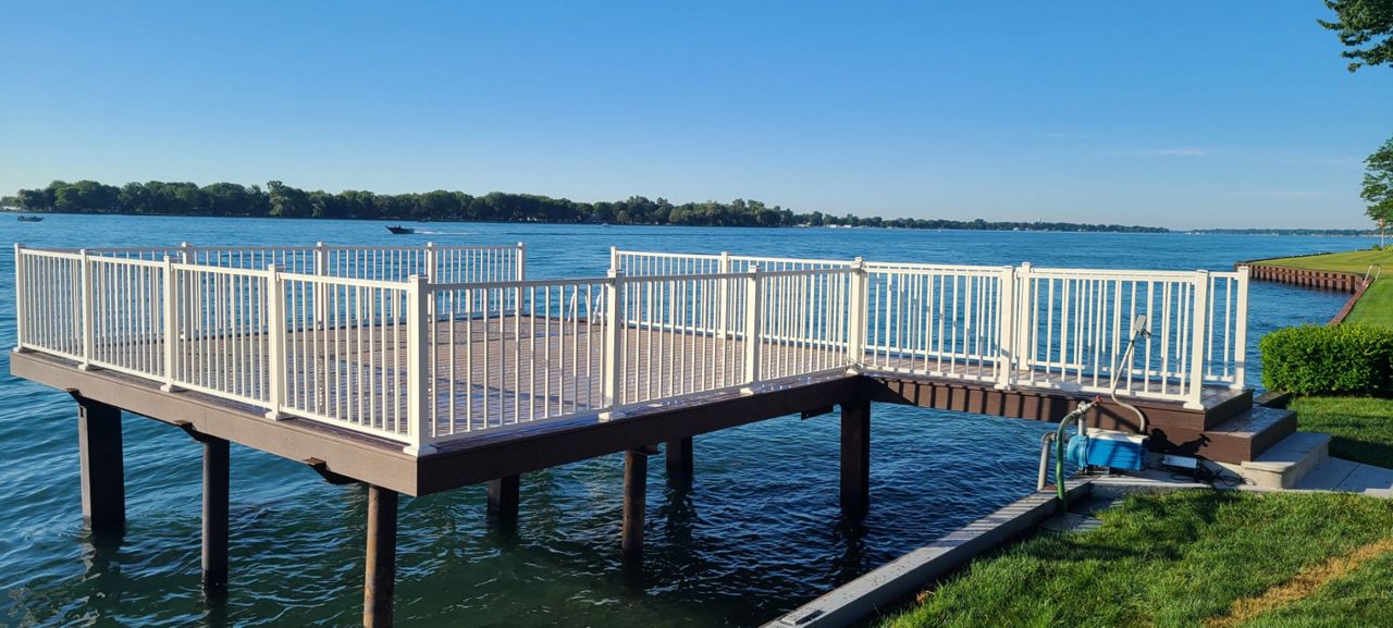 Trex Transcend Earth Tones Gravel Path with Trex White Signature railing. Marine City,Mi