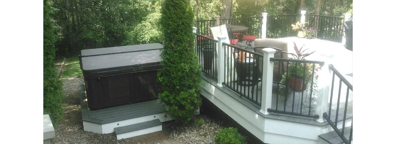 Enhanced Decking With Reveal Railing