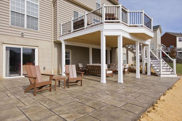 Trex Enhance w/ water diversion