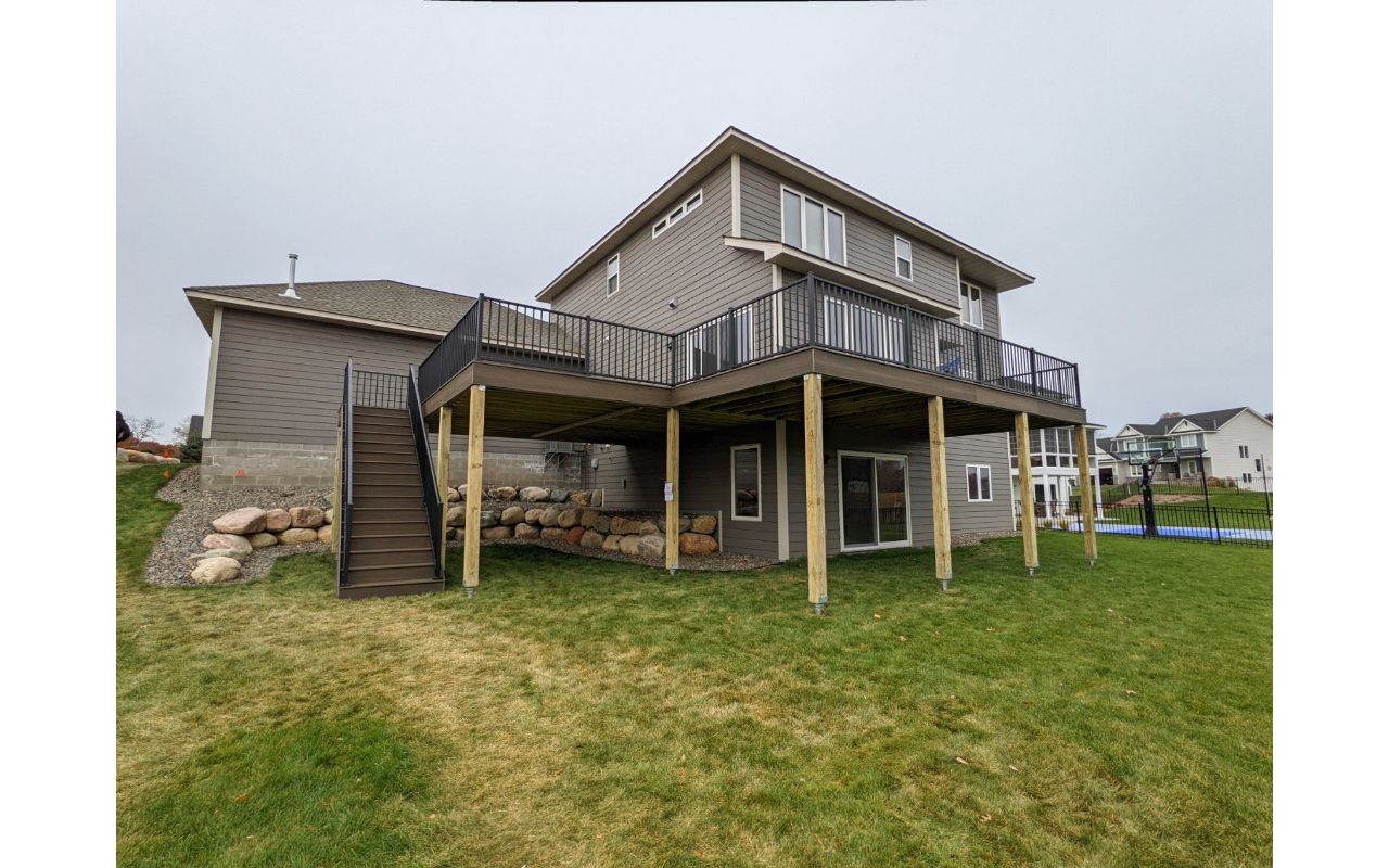 Coastal Bluff Decking