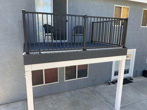 Select Winchester Grey w/ Signature Railing