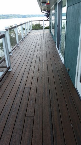 Spiced Rum and Vintage Lantern rails