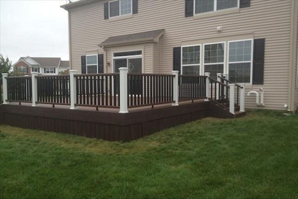 Trex Transcend Deck with Trex Elevations Steel Deck Framing in Huntley