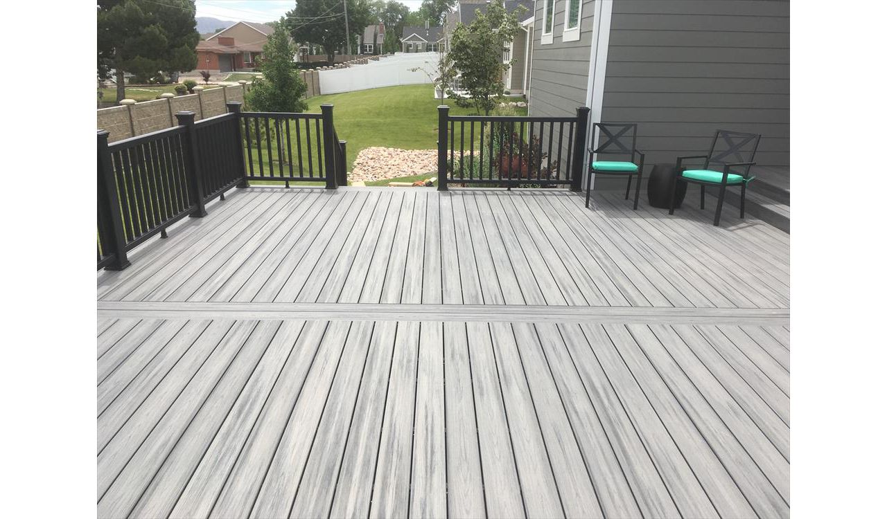 Elevations framing with Transcend Island Mist Decking and Black Transcend Railing