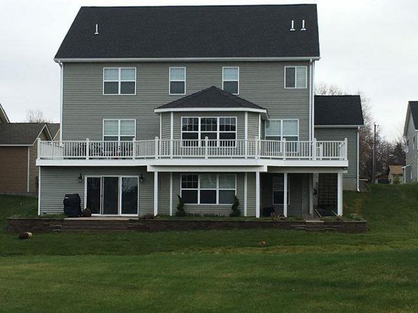 Clamshell deck, Wht Railing, LED Lighting Plymouth, MN